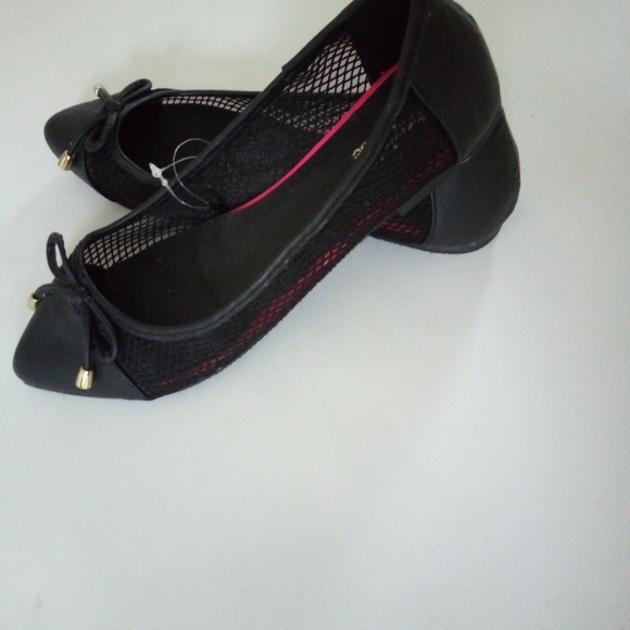 Brand New Charlotte Russe Mesh Pointy-Toe Flats - Picture 3 of 4
